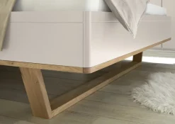 Bett 160x200cm inkl.Beleuchtung & Nakos 'Wynwood' Wildeiche & MDF creme