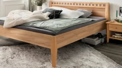 Doppelbett 'Modesto' 200x200cm Kernbuche geölt