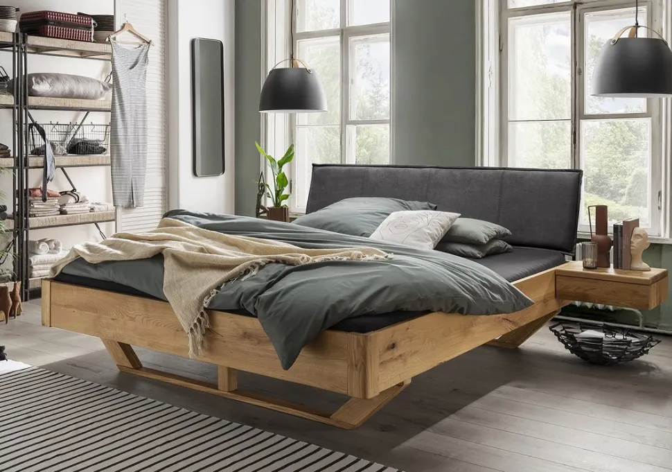Doppelbett 'Mona III' 180x200cm Wildeiche geölt