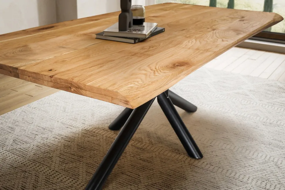 Esstisch mit gedrehter Kante 180x90cm 'Matrix' Wildeiche massiv