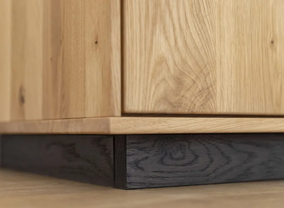 Highboard inkl.Beleuchtung 83x147cm 'Verona' Wildeiche massiv
