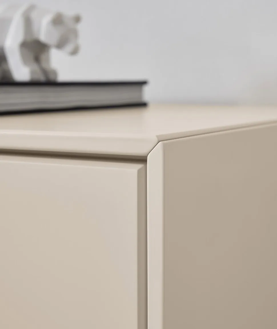 Highboard 90x133cm 'Locarno' Wildeiche massiv & MDF creme inkl.Beleuchtung