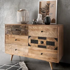 Kommode 120x80cm 'Lyn' Mangoholz mit schwarzen Ornamenten