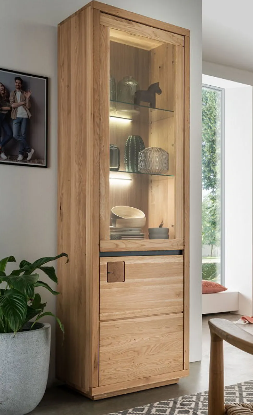 Vitrine 65x205cm "Bergamo" Wildeiche geölt WZ-0159