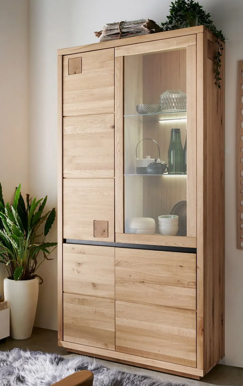 Vitrine 103x205cm "Bergamo" Wildeiche geölt WZ-0159