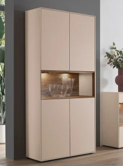 Vitrine 90x200cm 'Locarno II' Nussbaum massiv & MDF creme inkl.Beleuchtung