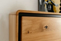 Vitrine 60x203cm "Zarah" Wildeiche geölt Rechtsanschlag